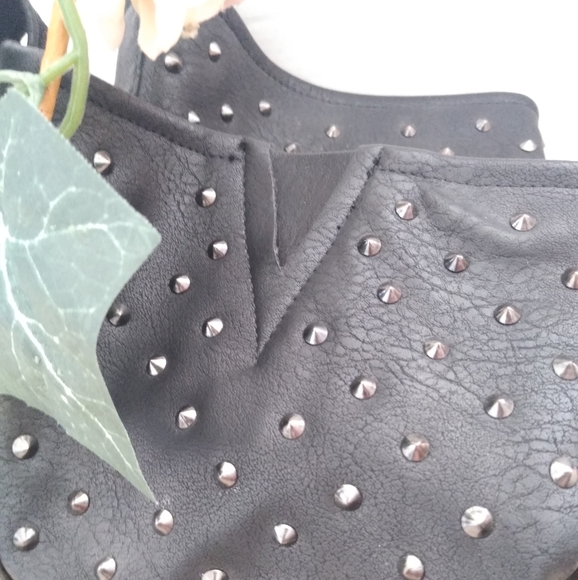 Spiked high boots - Picture 8 of 8